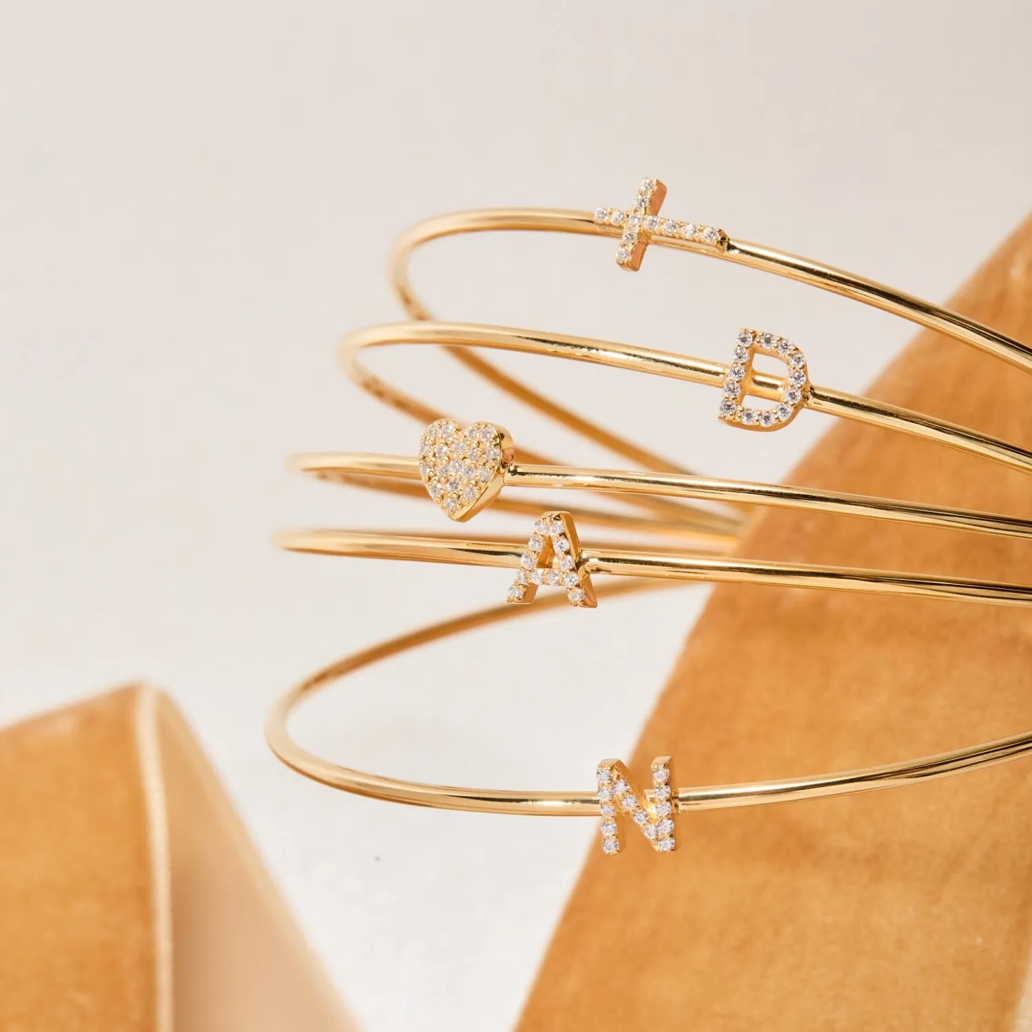 14k Gold Pavé Heart Bangle