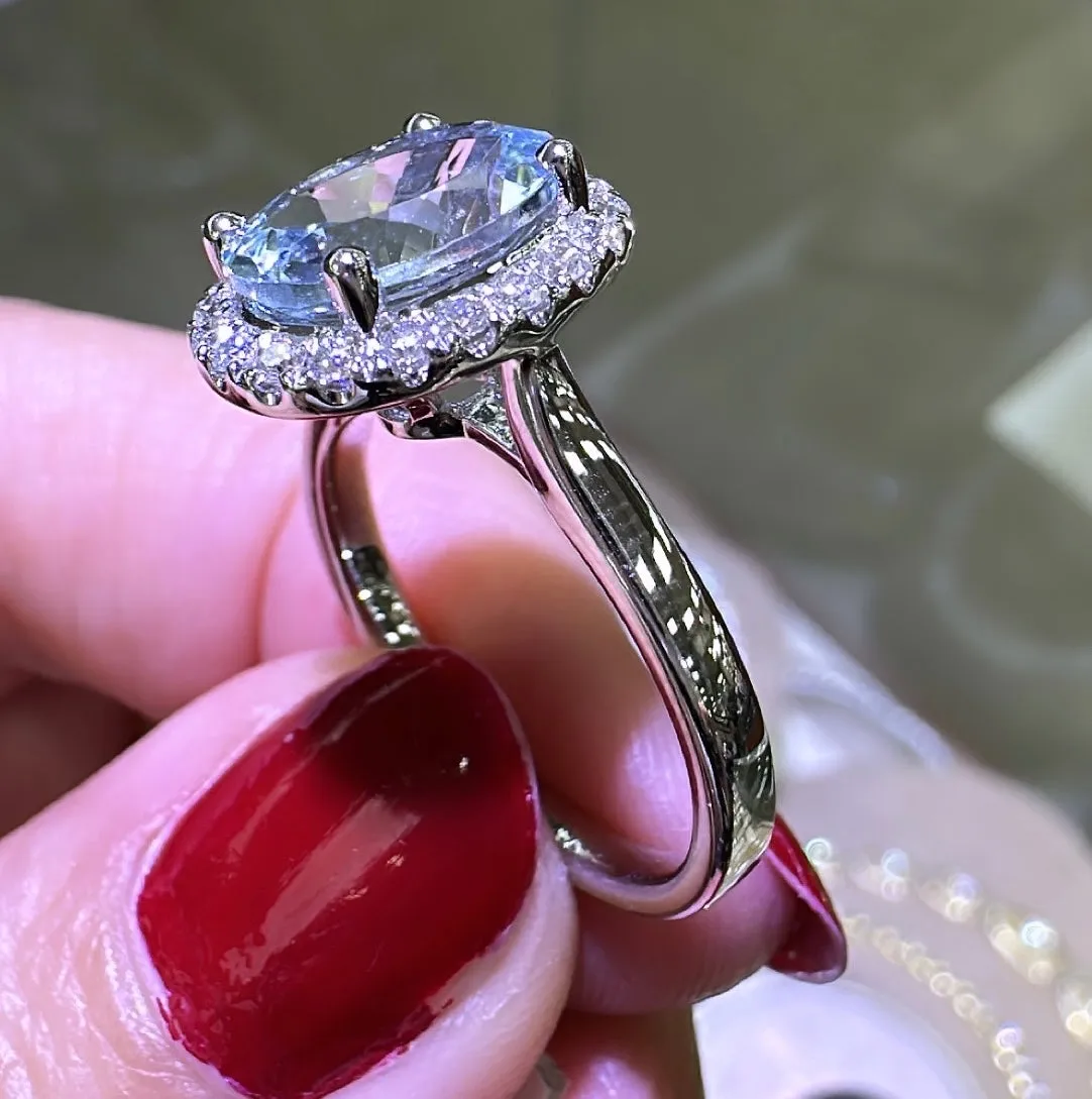 2.40ct tw Aquamarine & Diamond Cocktail Ring