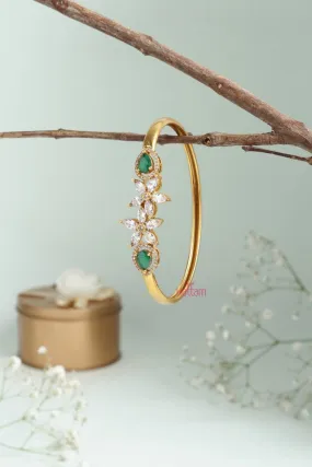 Flower Green Stone Kada