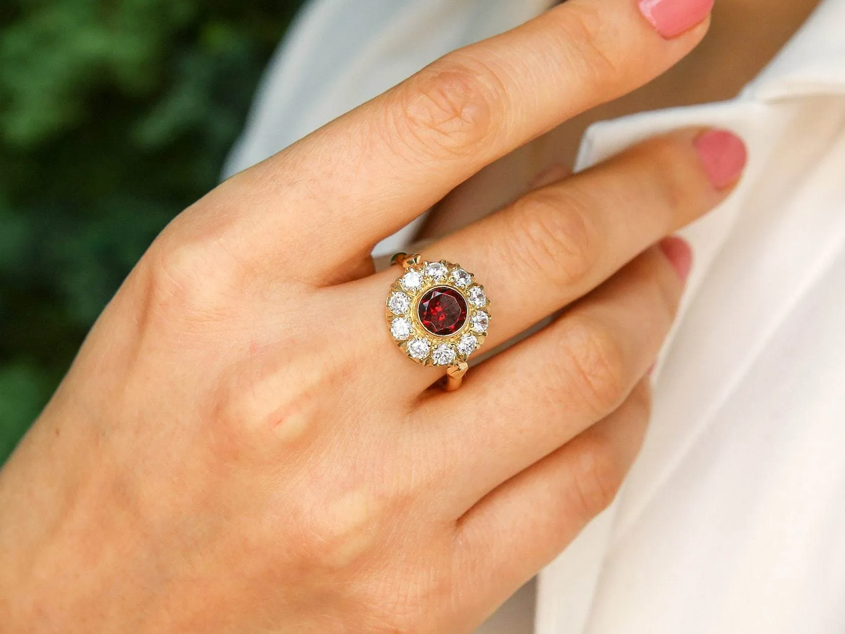 Gold Garnet Ring - Garnet Flower Ring - Red Vintage Ring