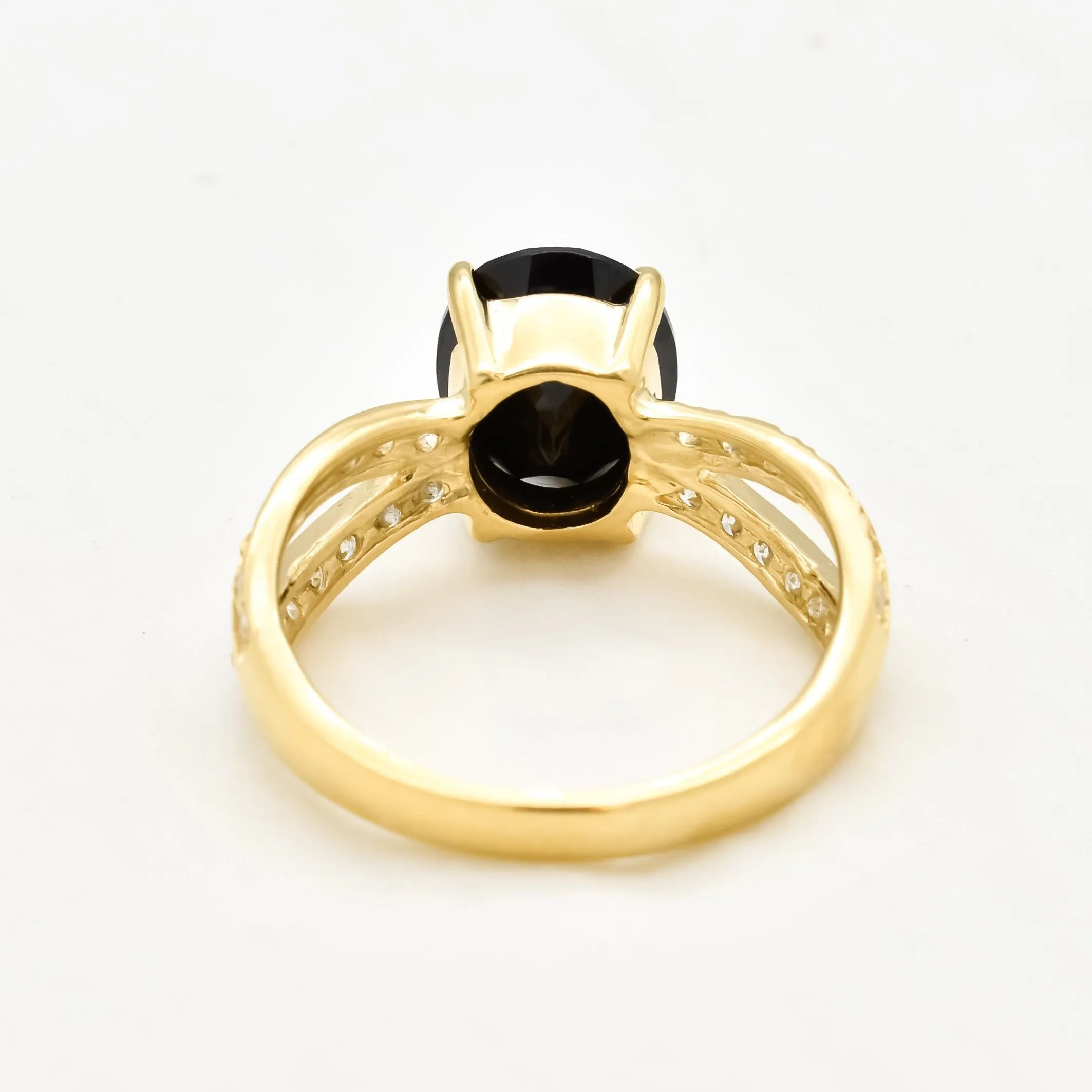 Gold Onyx Ring - Black Oval Ring - Split Shank Ring