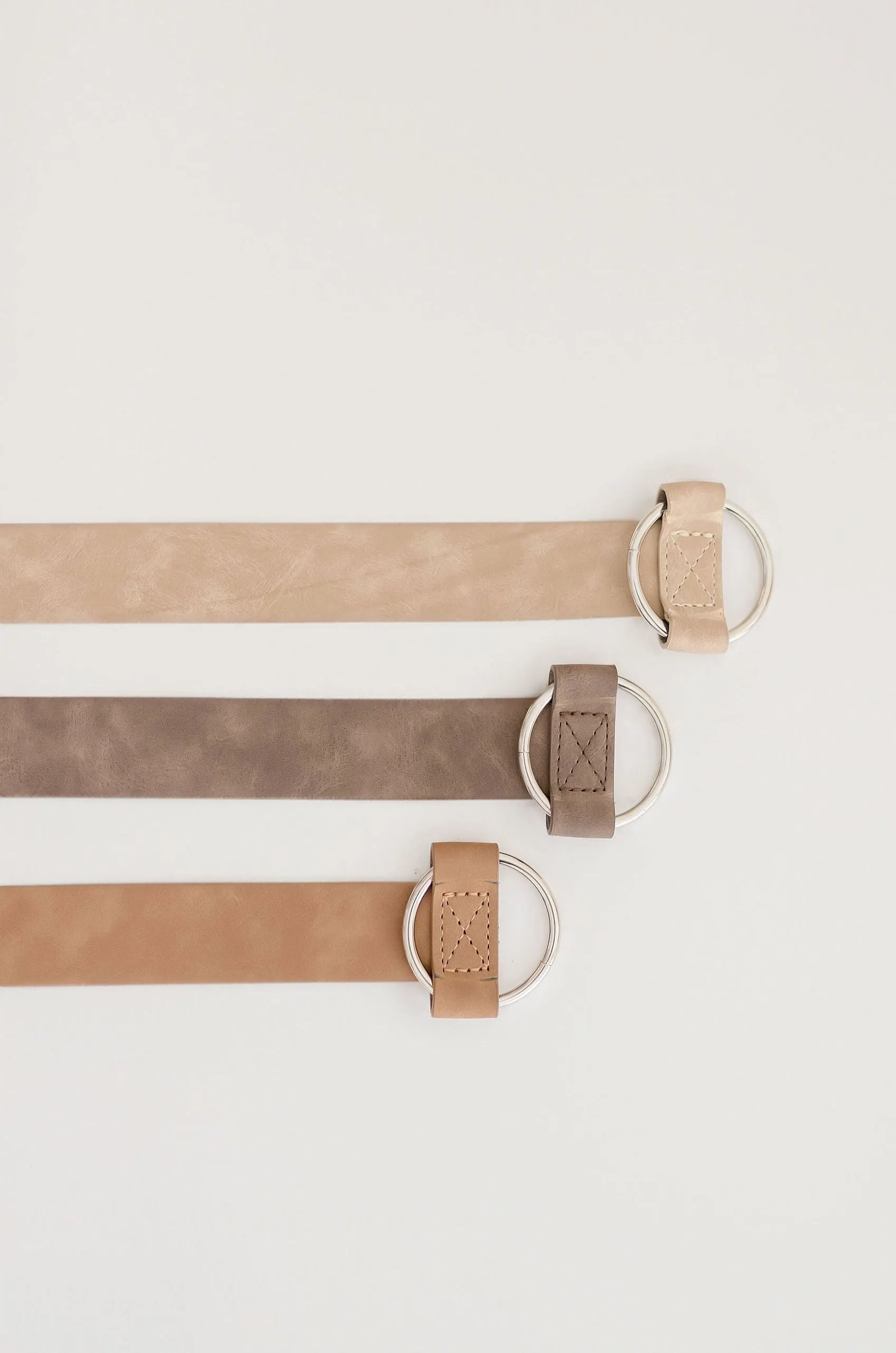 Quinn Adjustable Circle Buckle Belt Nude