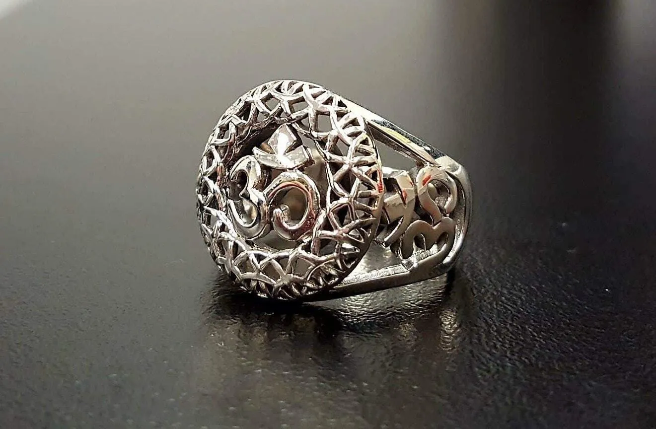 Silver Om Ring - Chunky Buddhist Ring - Silver Meditation Ring