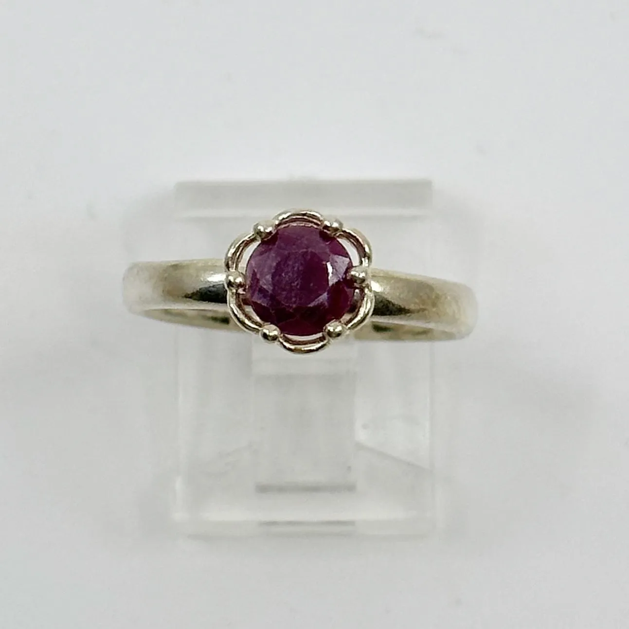 Sterling silver July ruby Ring GM100